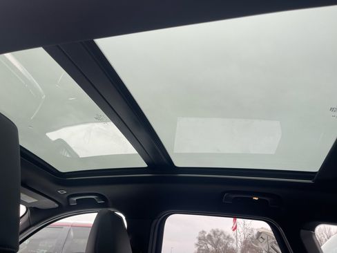 Used 2025 BMW X1 xDrive28i image 15