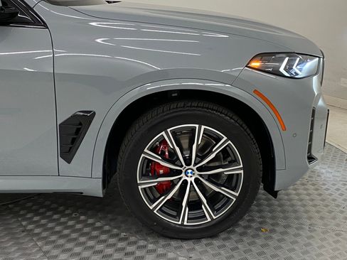 New 2026 BMW X5 xDrive40i w/ M Sport Package image 10