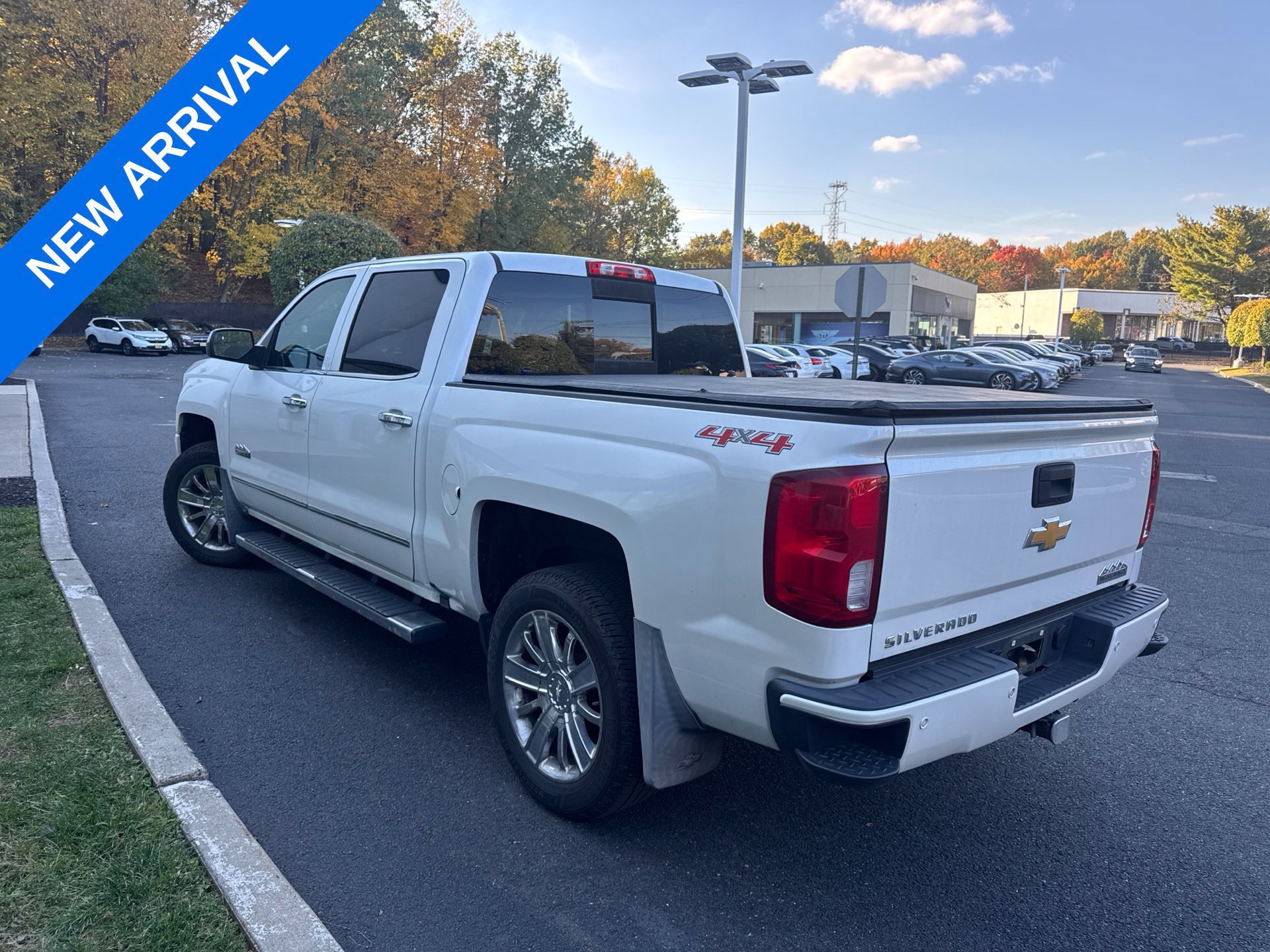 Used 2016 Chevrolet Silverado 1500 High Country AWD/4WD image 4