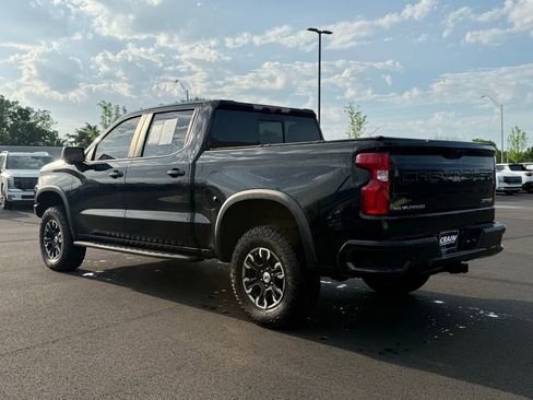 Used 2022 Chevrolet Silverado 1500 ZR2 w/ Technology Package AWD/4WD image 7