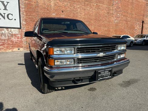 Used 1998 Chevrolet Silverado 1500 4x4 Extended Cab w/ Preferred Equipment Group 2 image 2