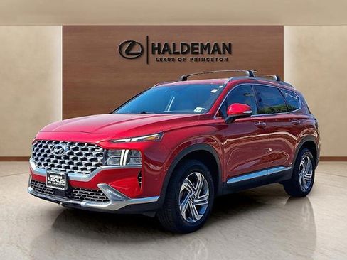 Used 2022 Hyundai Santa Fe SEL w/ Convenience Package AWD/4WD image 3