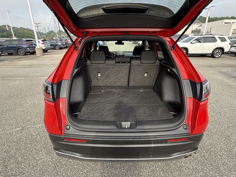 Certified 2025 Honda HR-V Sport image 33