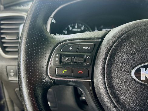 Used 2017 Kia Sportage SX image 22