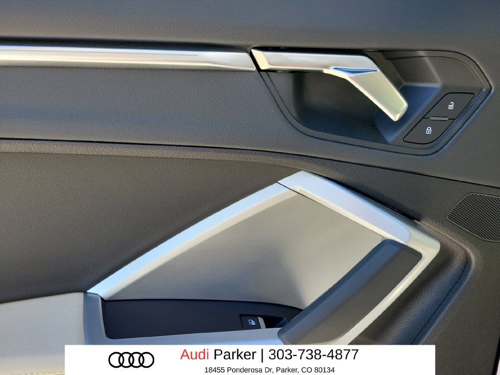 Used 2025 Audi Q3 2.0T Premium Plus w/ Premium Plus Package AWD/4WD image 10