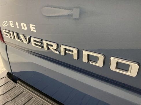 Used 2024 Chevrolet Silverado 1500 LTZ w/ Technology Package image 32