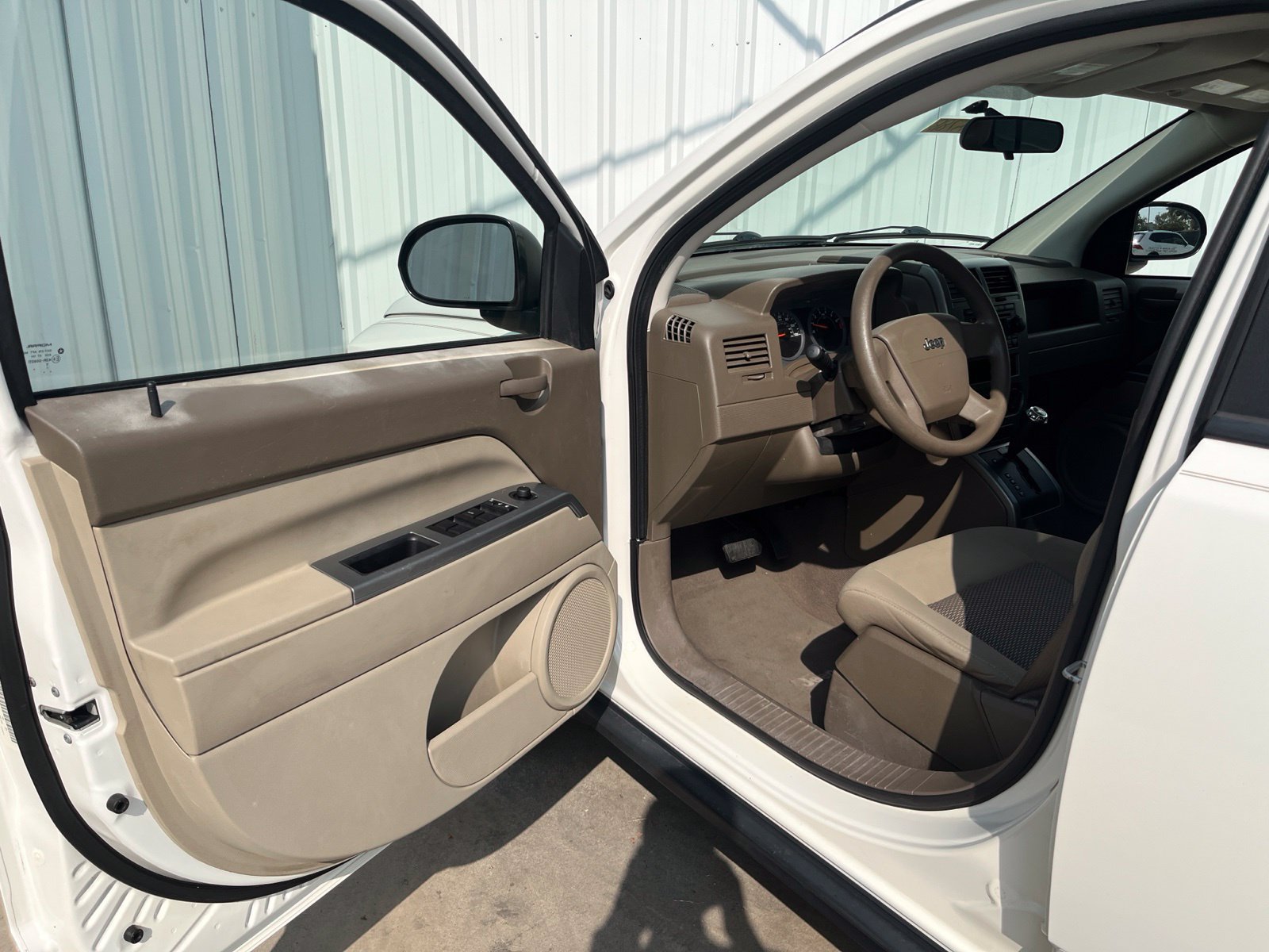 Used 2007 Jeep Compass Sport w/ PWR Equipment Group FWD image 10