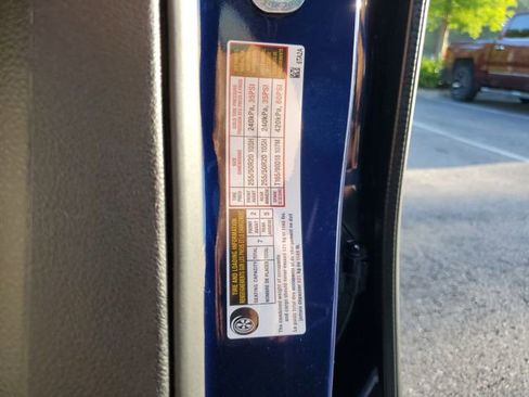 Used 2023 INFINITI QX60 Sensory w/ Cargo Package FWD image 30