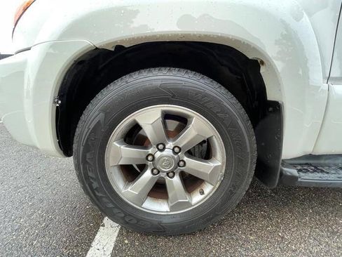 Used 2007 Toyota 4Runner Limited image 11