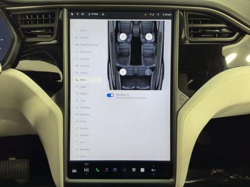 Used 2018 Tesla Model X 100D image 22