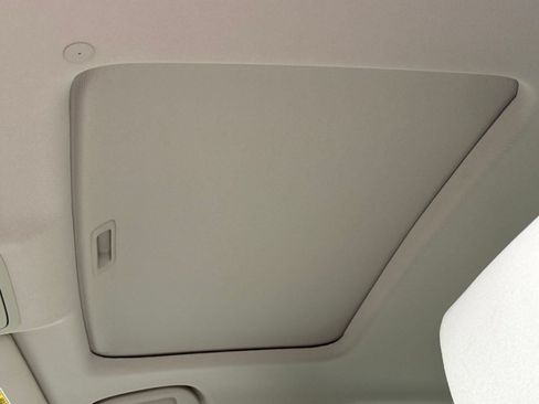 Used 2019 Honda Accord EX image 28