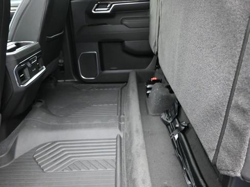 New 2026 Chevrolet Silverado 1500 LTZ w/ LTZ Premium Package image 17