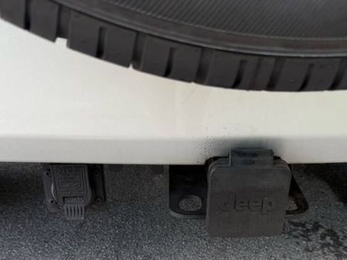 Used 2015 Jeep Wrangler Unlimited Sahara AWD/4WD image 33