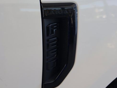 Used 2022 Ford F250 Lariat w/ Black Appearance Package image 57