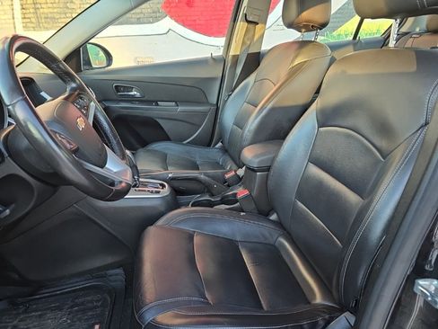 Used 2015 Chevrolet Cruze LT image 11