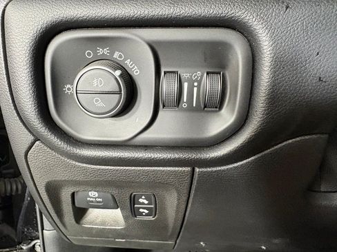 Used 2019 RAM 1500 Rebel w/ Rebel Level 2 Equipment Group AWD/4WD image 26