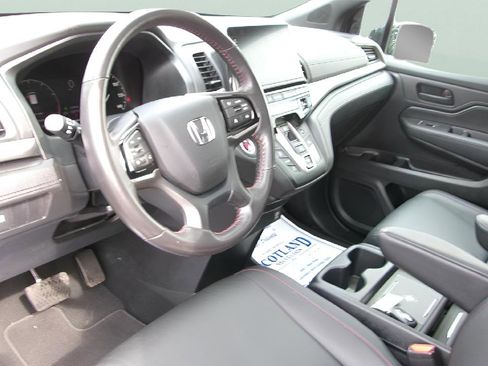 Used 2025 Honda Odyssey Sport-L image 13