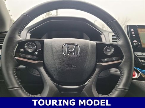 Used 2024 Honda Odyssey Touring image 23