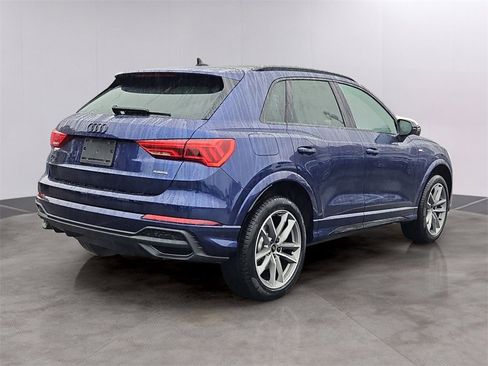 New 2025 Audi Q3 2.0T Premium image 3
