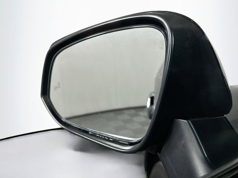 Used 2020 Toyota RAV4 LE image 16