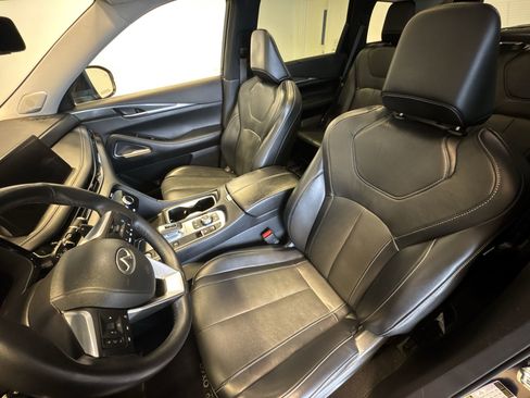 Certified 2023 INFINITI QX60 Luxe w/ Vision Package image 11