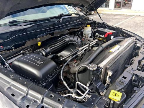 Used 2012 RAM 1500 Express w/ ST Popular Equipment Group image 38