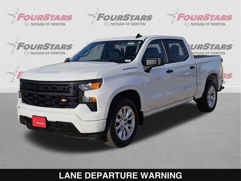 Used 2024 Chevrolet Silverado 1500 Custom image 9