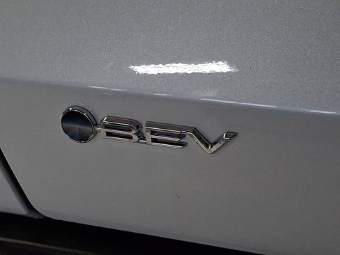 New 2026 Toyota bZ FWD image 18