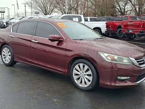 Used 2015 Honda Accord EX image 2
