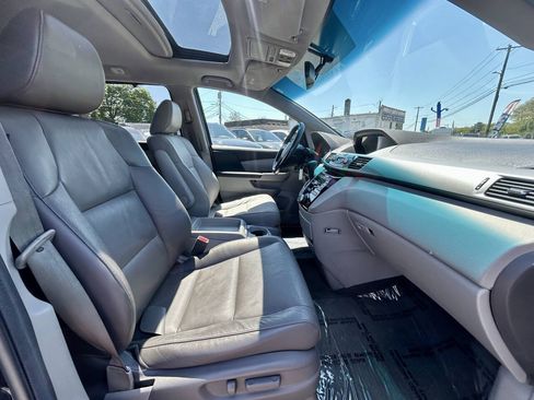 Used 2012 Honda Odyssey EX-L image 16