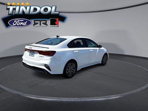 Used 2023 Kia Forte GT-Line w/ GT-Line Premium Package FWD image 9