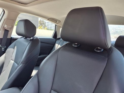 Used 2023 Honda Accord EX-L image 17