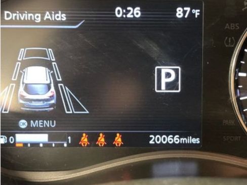 Used 2023 Nissan Kicks SV FWD image 5