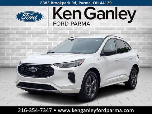 Used 2023 Ford Escape ST-Line w/ Tech Pack #1 AWD/4WD image 1