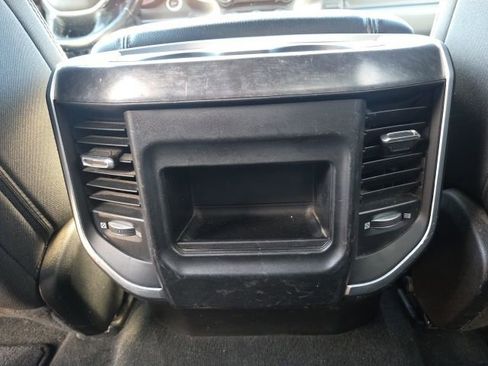 Used 2021 RAM 1500 Big Horn image 15