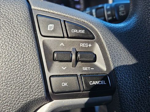 Used 2021 Hyundai Tucson SE image 17