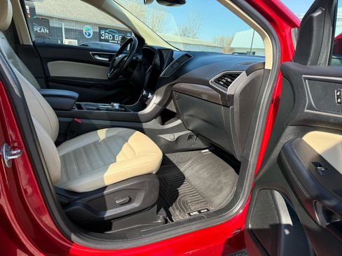 Used 2023 Ford Edge SEL w/ Convenience Package AWD/4WD image 10