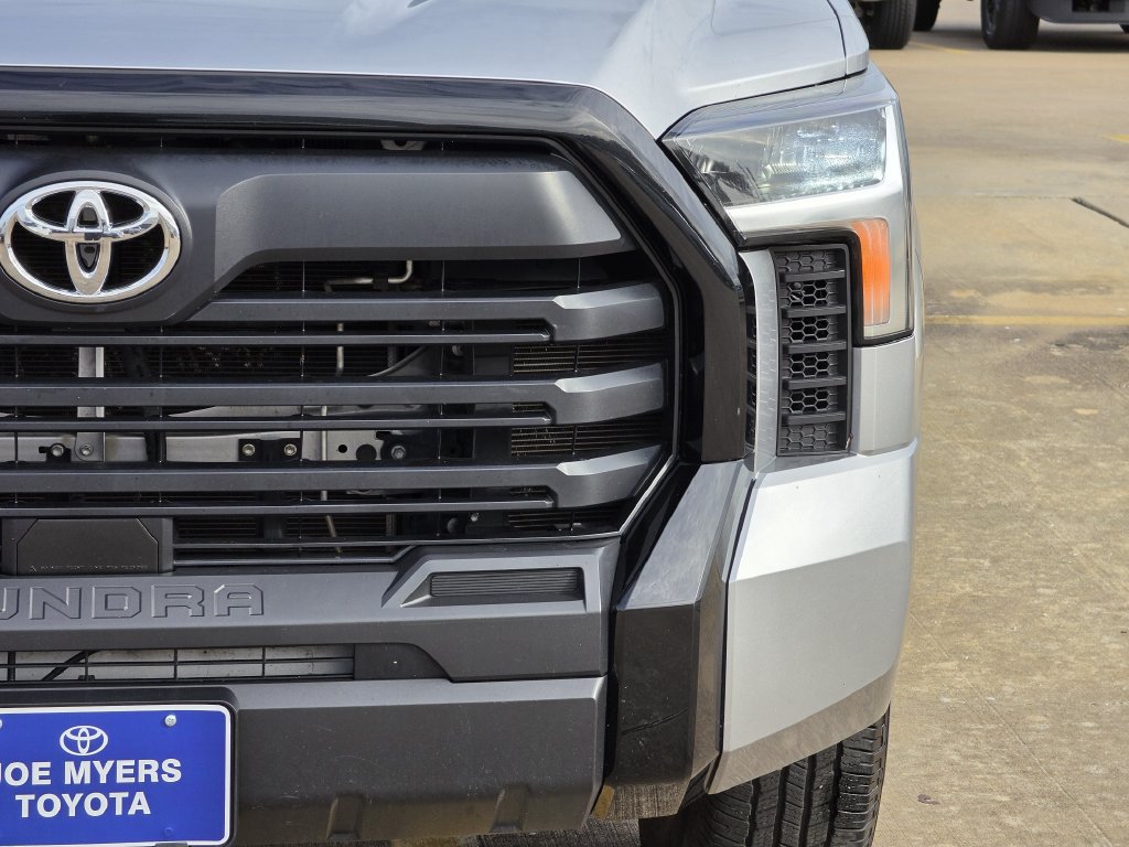 Used 2025 Toyota Tundra SR AWD/4WD image 4