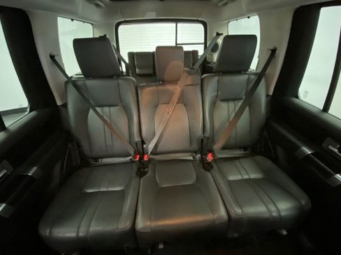 Used 2016 Land Rover LR4 HSE AWD/4WD image 32