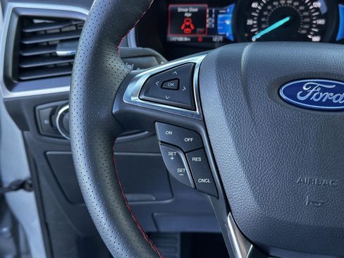 Used 2024 Ford Edge ST-Line AWD/4WD image 12