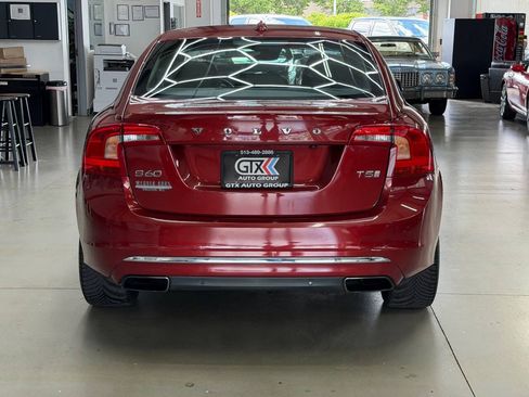 Used 2016 Volvo S60 T5 Premier FWD image 3