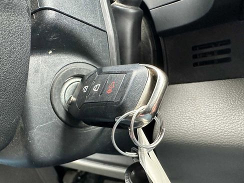 Used 2022 Ford F250 XLT image 38