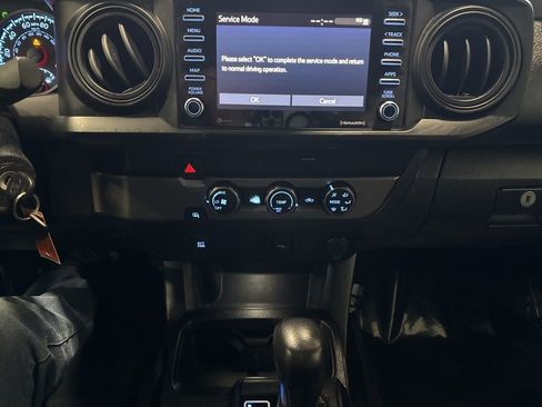 Used 2020 Toyota Tacoma SR image 25