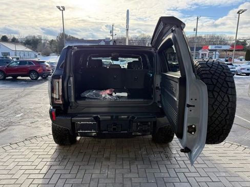Used 2024 GMC Hummer EV 3X w/ Extreme Off-Road Package AWD/4WD image 64