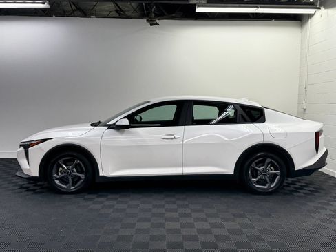 Used 2025 Kia K4 FWD image 3