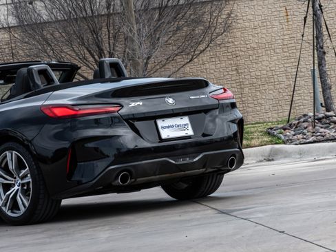 Certified 2023 BMW Z4 sDrive30i w/ Convenience Package image 8