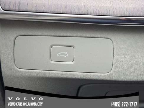 Used 2026 Volvo XC90 B6 Ultra image 21