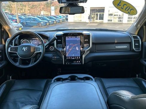 Used 2024 RAM 2500 Laramie image 14