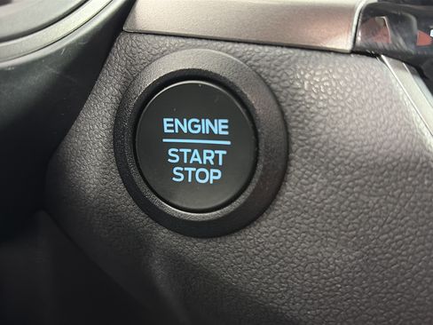 Used 2023 Ford Escape Active AWD/4WD image 31