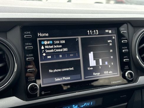 Used 2022 Toyota Tacoma TRD Off-Road image 3